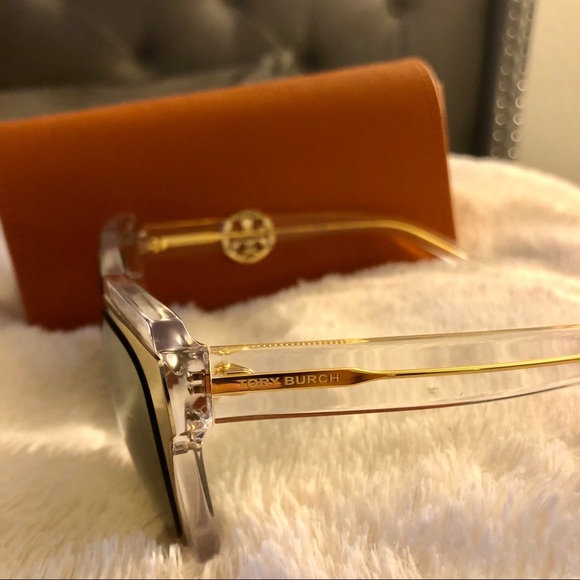 TORY BURCH SUNGLASSES - Picture 2 of 4